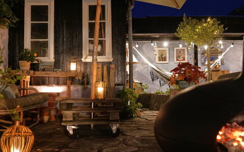 Hebba - 125M from the Sea: Wood, Furniture, Apartment, Room, Ceiling, Wood Stain, Chair, Hardwood, Varnish, Lumber