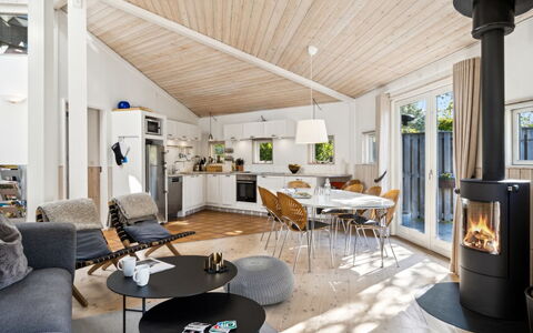 Magh - 400M from the Sea: Wood, Flooring, Interior Design, Floor, Ceiling, Home, Living Room, Furniture, Wood Flooring, Couch