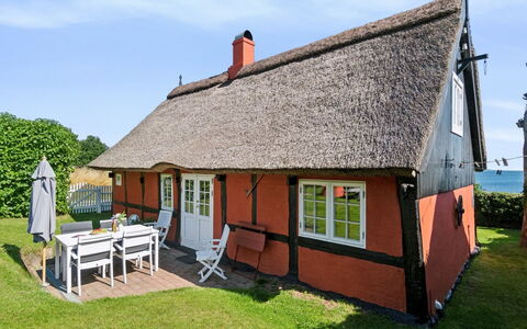 Leoni - 115M from the Sea: Wood, Roof, Architecture, Home, House, Cottage, Siding, Hardwood, Slope, Estate