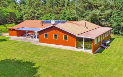 Paulus - 375M from the Sea