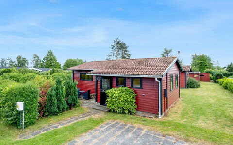 Fulk - 150M from the Sea: Wood, Roof, Architecture, Home, House, Cottage, Siding, Hardwood, Slope, Estate
