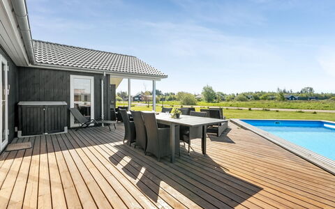 Kiersten - 800M from the Sea: Roof, House, Home, Cottage, Door, Siding, Deck, Porch, Plank, Hardwood