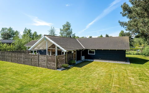 Gudlaug - 1Km from the Sea: Roof, House, Home, Cottage, Door, Siding, Deck, Porch, Plank, Hardwood