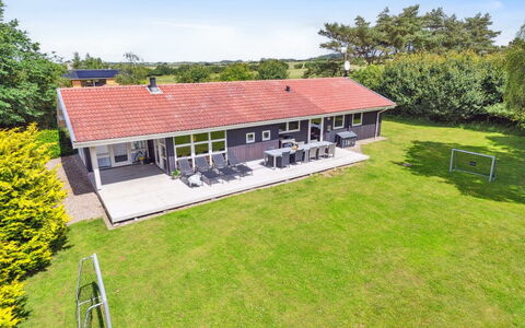 Jorinde - 1Km from the Sea: Home, Cottage, Estate, Farmhouse, Shade, Lawn, Villa, Porch
