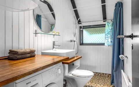 Gyrial - 2Km from the Sea: Plumbing Fixture, Interior Design, Bathroom, Plumbing, Ceiling, Sink, Tap, Toilet, Bathroom Sink, Mirror