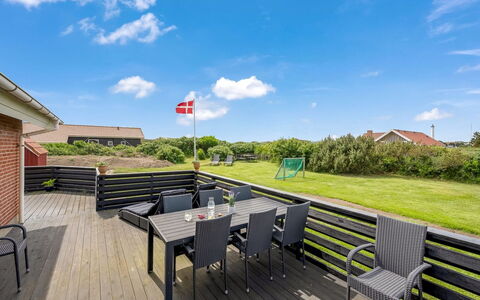Elviira - 600M from the Sea: Grass, Grassland, Landscape, Ecoregion, Plain, Plant Community, Land Lot, Outdoor Furniture, Prairie, Shrubland