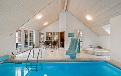 Botmar - 1.5Km from the Sea