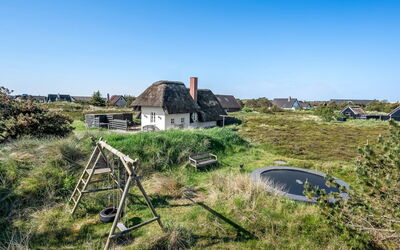 Arlina - 600M from the Sea