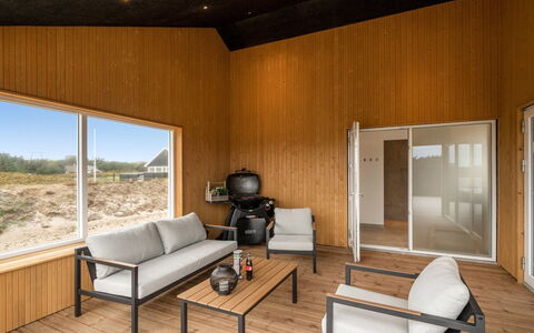 Dreng - 300M from the Sea: Cottage, Shed, Hut, Farmhouse, Prairie, Shack, Barn, Log Cabin, Garden Buildings