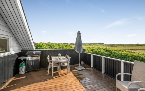 Angelie - 400M from the Sea: Wood, Wood Flooring, Hardwood, Home, Deck, Wood Stain, Plank, Shade, Chair, Balcony