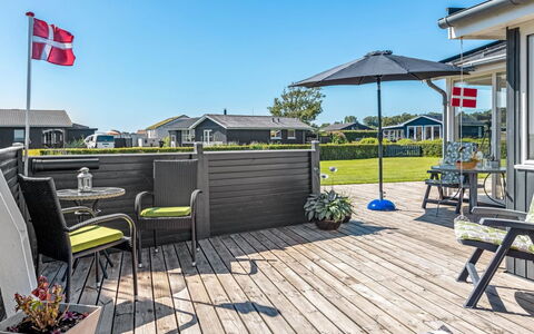 Reima - 50M from the Sea: Wood, Home, Porch, Deck, Hardwood, Roof, Wood Stain, Wood Flooring, Eco Hotel
