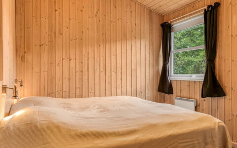 Felina - from the Sea: Wood, Bedroom, Flooring, Floor, Bed, Interior Design, Ceiling, Room, Hardwood, Wood Stain
