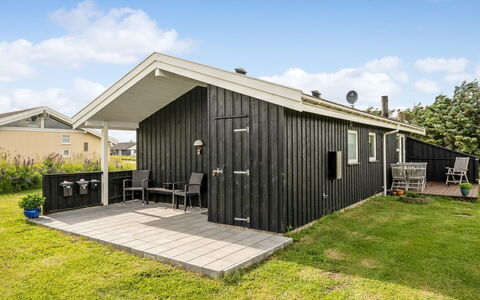 Niesina - 200M from the Sea: House, Roof, Home, Cottage, Shed, Garden Buildings, Siding, Yard, Log Cabin, Hut