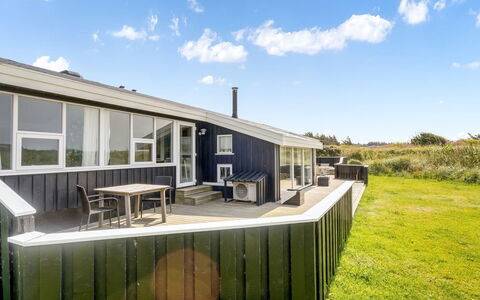 Lillesol - 425M from the Sea: Grass, Green, House, Cottage, Grassland, Rural Area, Ecoregion, Landscape, Land Lot, Shrub