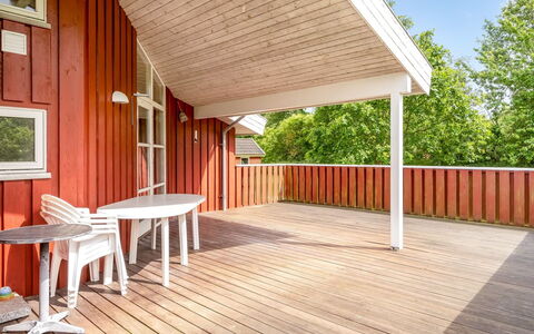 Bruna - 300M from the Sea: Sea, Coast, Balcony, Shade, Ocean, Resort, Fence, Deck, Shore, Seaside Resort