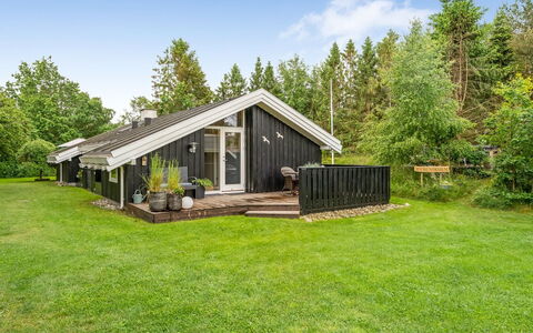Satzur - 400M from the Sea: Kitchen, Countertop, Kitchen Appliance, Flooring, Cabinetry, Interior Design, Major Appliance, Floor, Home, Furniture
