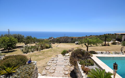 Villa Roccella Ionica, Sea View, a c: Sky, Plant, Water, Tree, Swimming Pool, Landscape, Cloud, Building, Horizon, Arecales