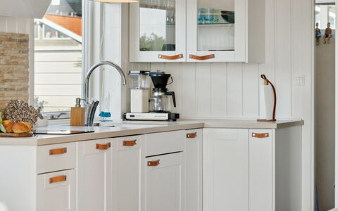 Anselmi - 25M from the Sea: Interior Design, Cabinetry, Furniture, Flooring, Countertop, Kitchen, Lighting, Kitchen Appliance, Home, Cupboard