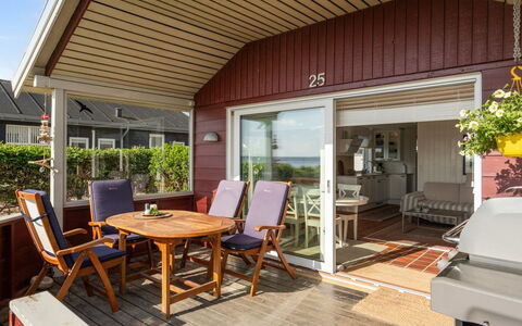 Anselmi - 25M from the Sea: Wood, Roof, Home, House, Architecture, Siding, Land Lot, Cottage, Shed, Garden Buildings