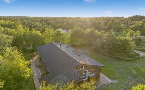 Zölestine - from the Sea: Tree, Landscape, House, Home, Land Lot, Rural Area, Cottage, Roof, Estate, Farmhouse