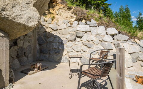Villa Torni: Wood, Flooring, Floor, Furniture, Wood Flooring, Interior Design, Bunk Bed, Room, Wood Stain, Hardwood