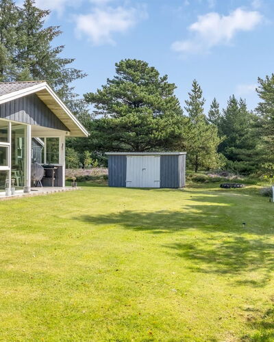Fiallar - 3.2Km from the Sea