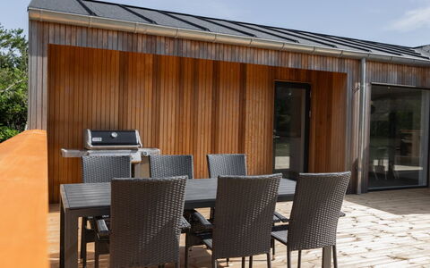 Nico - 600M from the Sea: Wood, Hardwood, Wood Stain, Composite Material, Plank, Shade, Deck, Outdoor Furniture, Patio, Outdoor Structure