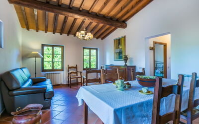 Accommodation:&nbsp;Cerretino Tettoia 647.1