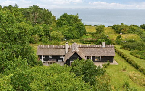 Emeli - 100M from the Sea: Wood, Roof, Architecture, Home, House, Cottage, Siding, Hardwood, Slope, Estate