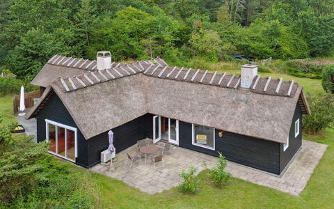 Emeli - 100M from the Sea: Wood, Roof, Architecture, Home, House, Cottage, Siding, Hardwood, Slope, Estate