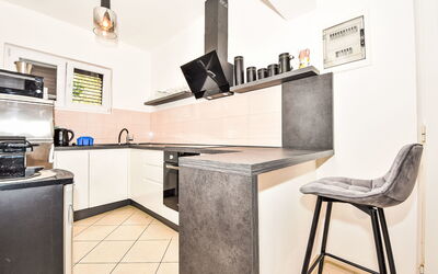 Zadar Sukošan 134: Property, Furniture, Cabinetry, Lighting, Kitchen Appliance, Wood, Countertop, Architecture, Interior Design, Home Appliance