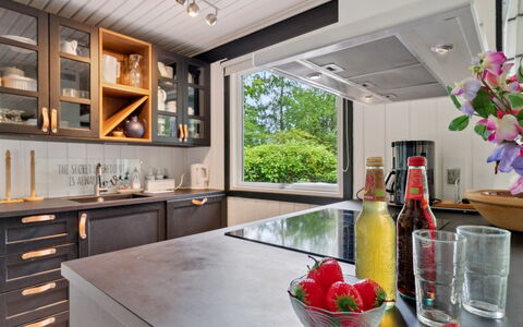 Sybilla - 600M from the Sea: Wood, Roof, Architecture, Home, House, Cottage, Siding, Hardwood, Slope, Estate