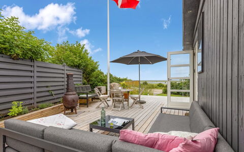 Alessandra - 80M to the Fjord: Blue, Shrub, Cottage, Groundcover, Garden, Estate, Shade, Landscaping, Farmhouse, Eco Hotel