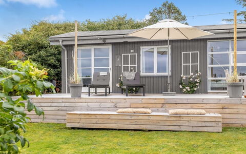Alessandra - 80M to the Fjord: Blue, Shrub, Cottage, Groundcover, Garden, Estate, Shade, Landscaping, Farmhouse, Eco Hotel