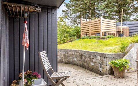 Alessandra - 80M to the Fjord: Blue, Shrub, Cottage, Groundcover, Garden, Estate, Shade, Landscaping, Farmhouse, Eco Hotel