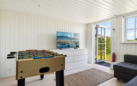 Kim - 250M from the Sea: Wood, Flooring, Interior Design, Floor, Ceiling, Furniture, Wood Flooring, Room, Hardwood, Living Room