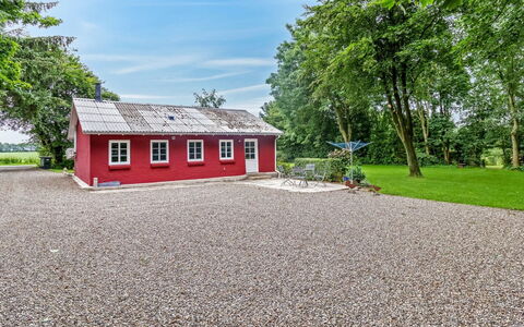 Saran - 30Km from the Sea: Blue, Shrub, Cottage, Groundcover, Garden, Estate, Shade, Landscaping, Farmhouse, Eco Hotel
