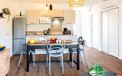 Accommodation:&nbsp;Jade et Elena 200.3