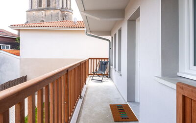 Accommodation:&nbsp;Jade et Elena 200.3