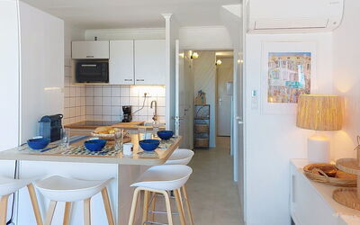 Accommodation:&nbsp;Les Marines 320.14