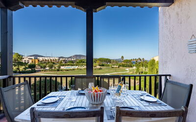 Accommodation:&nbsp;Les Marines 320.13