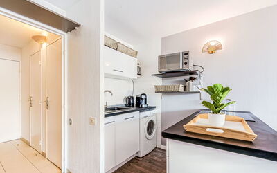 Accommodation:&nbsp;Les Marines de Gassin 320.10