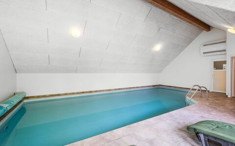 Hera: Flooring, Ceiling, Floor, Swimming Pool, Attic, Resort, Daylighting, Tile, Design, Hotel