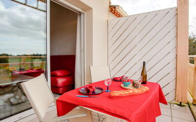 Accommodation:&nbsp;L'Orée du Golf 280.2