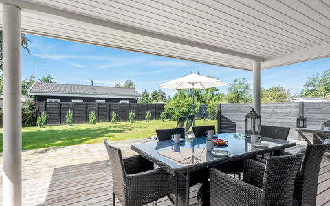Felicia - 350M from the Sea: Wood, Home, Porch, Deck, Hardwood, Roof, Wood Stain, Wood Flooring, Eco Hotel