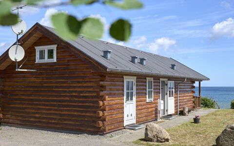 Ghita - 10M from the Sea: Wood, Roof, Architecture, Home, House, Cottage, Siding, Hardwood, Slope, Estate