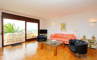 Accommodation:&nbsp;Las Alondras 325.1