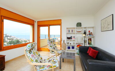 Accommodation:&nbsp;Las Alondras 325.2