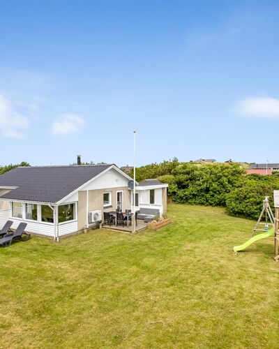 Hejdi - 650M from the Sea