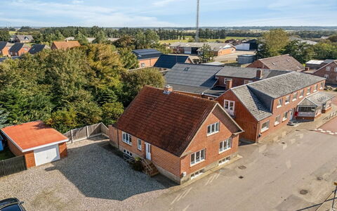 Ancel - 1.5Km to the Fjord: Cottage, Roof, Home, Slope, Hut, Siding